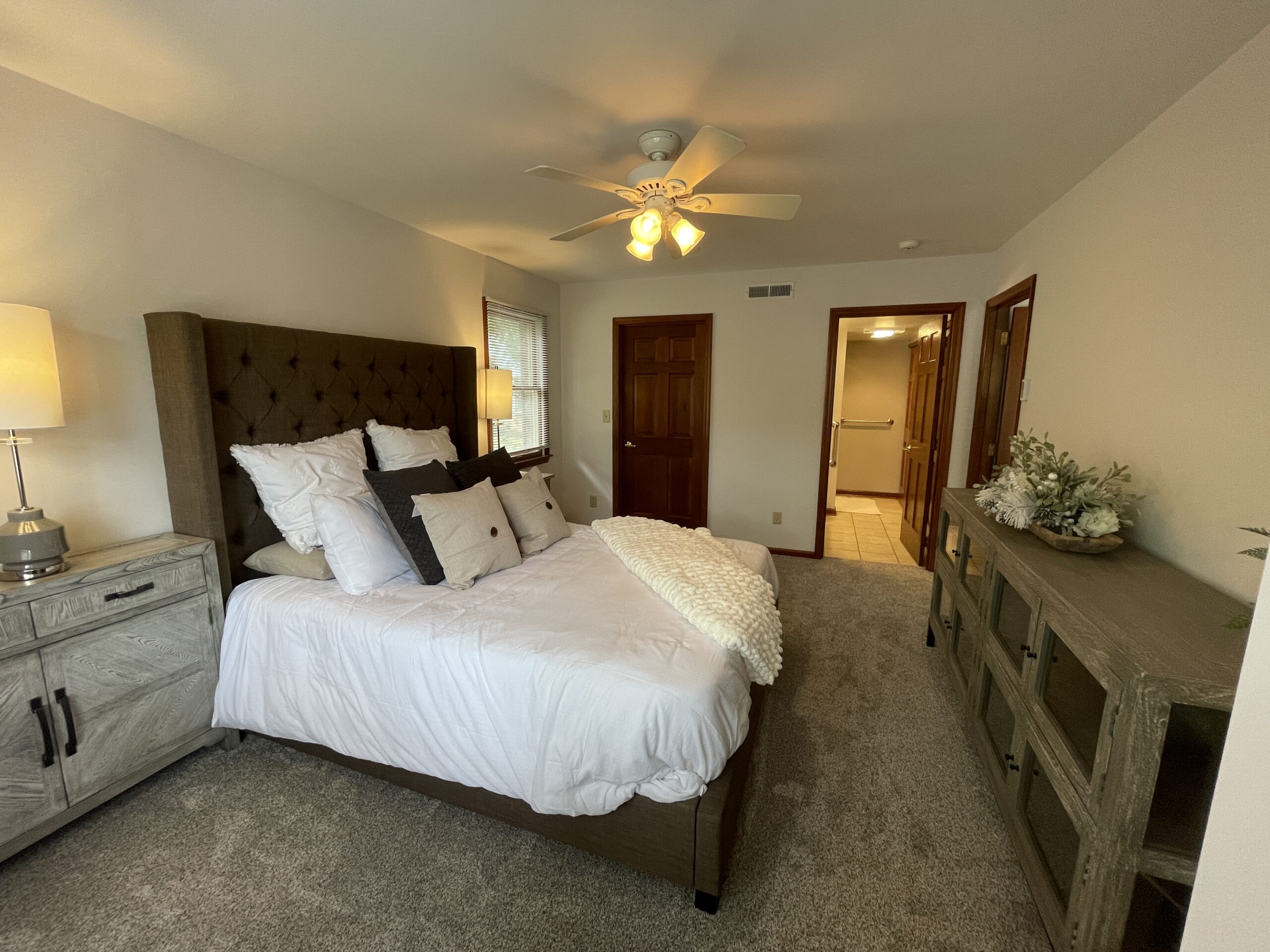 Berkeley Square, Independent Living One Bedroom Home