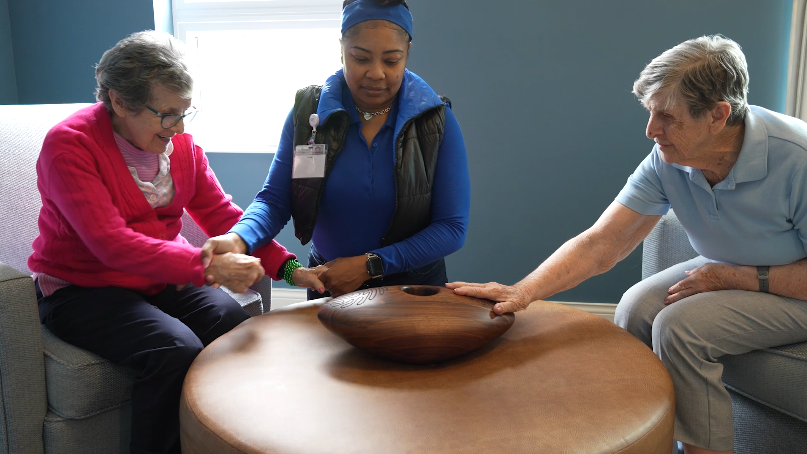 Our TouchPoint Sensory™ approach fosters deeper connections and richer daily lives for residents through sensory experiences, like this one recently captured at The Patterson in Beavercreek